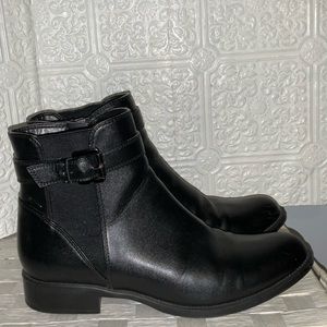 Blondo WATERPROOF Ankle Boot | Black | Size 8